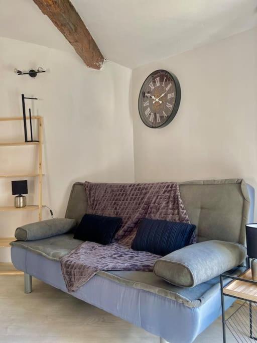 Studio Confortable อานโนเนย์ ภายนอก รูปภาพ